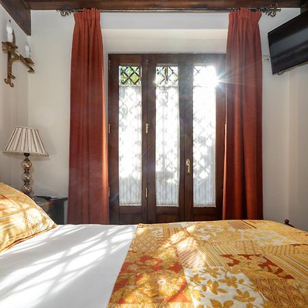 Apartamentos En Pleno Centro, Aljibe Rodrigo Del Campo 2C グラナダ エクステリア 写真