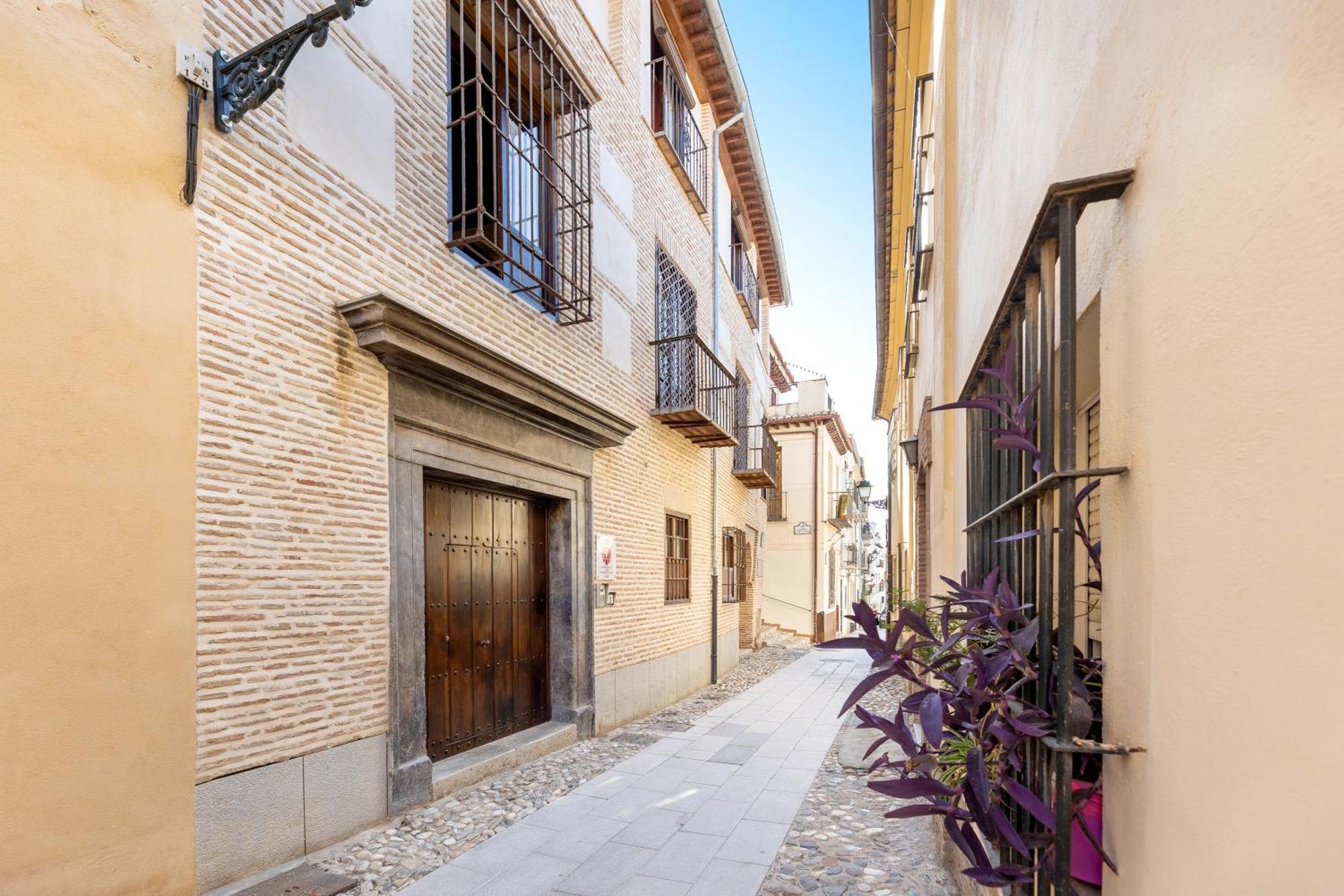Apartamentos En Pleno Centro, Aljibe Rodrigo Del Campo 2C グラナダ エクステリア 写真