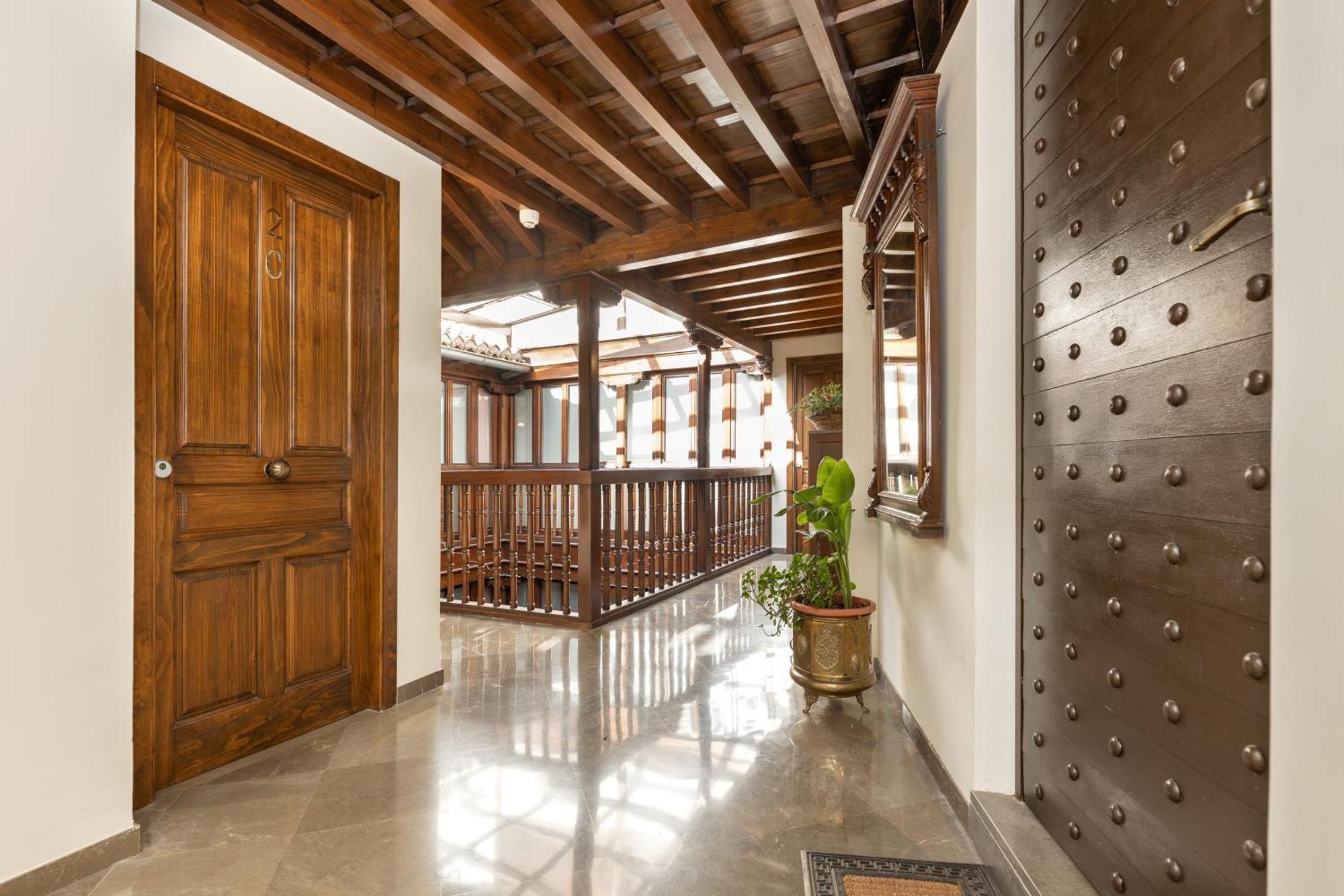 Apartamentos En Pleno Centro, Aljibe Rodrigo Del Campo 2C グラナダ エクステリア 写真